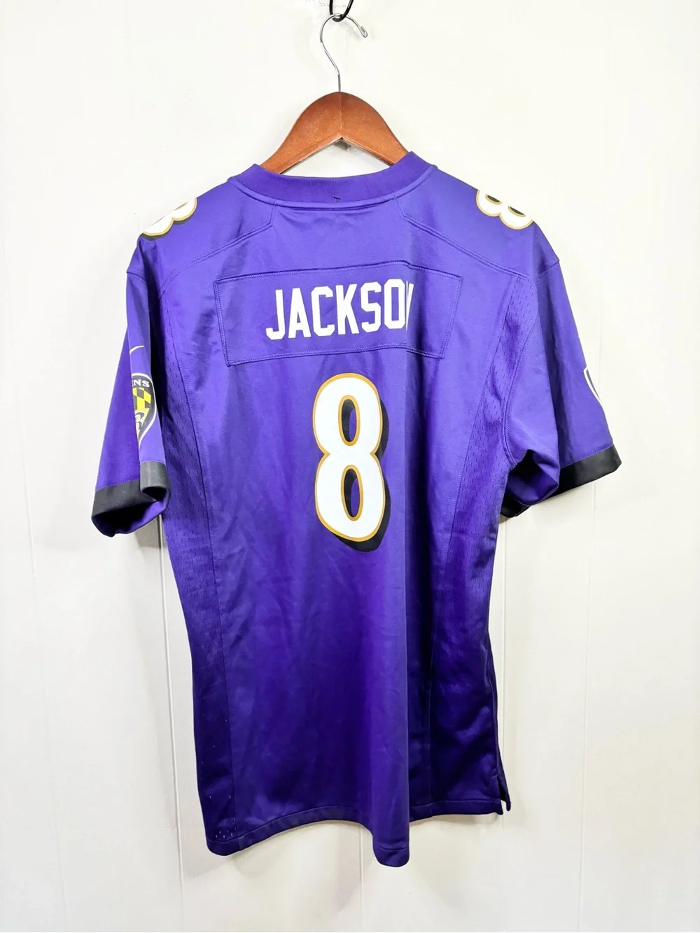 Baltimore Ravens Youth Lamar Jackson #8 purple Jersey Size XL unisex NWT Nike